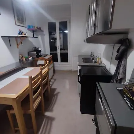 Centralised In Appartement Paris