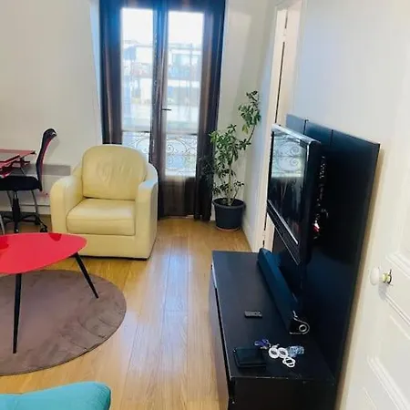 Centralised In * 파리